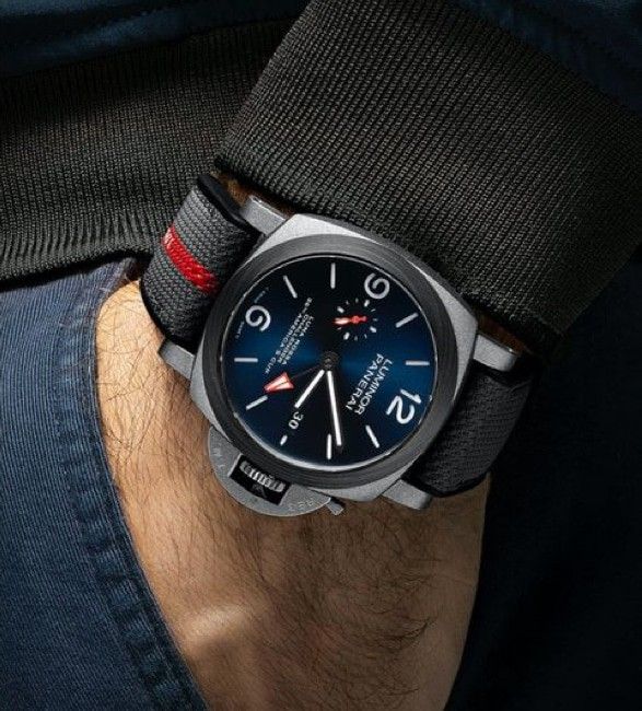 PANERAI LUMINOR LUNA ROSSA